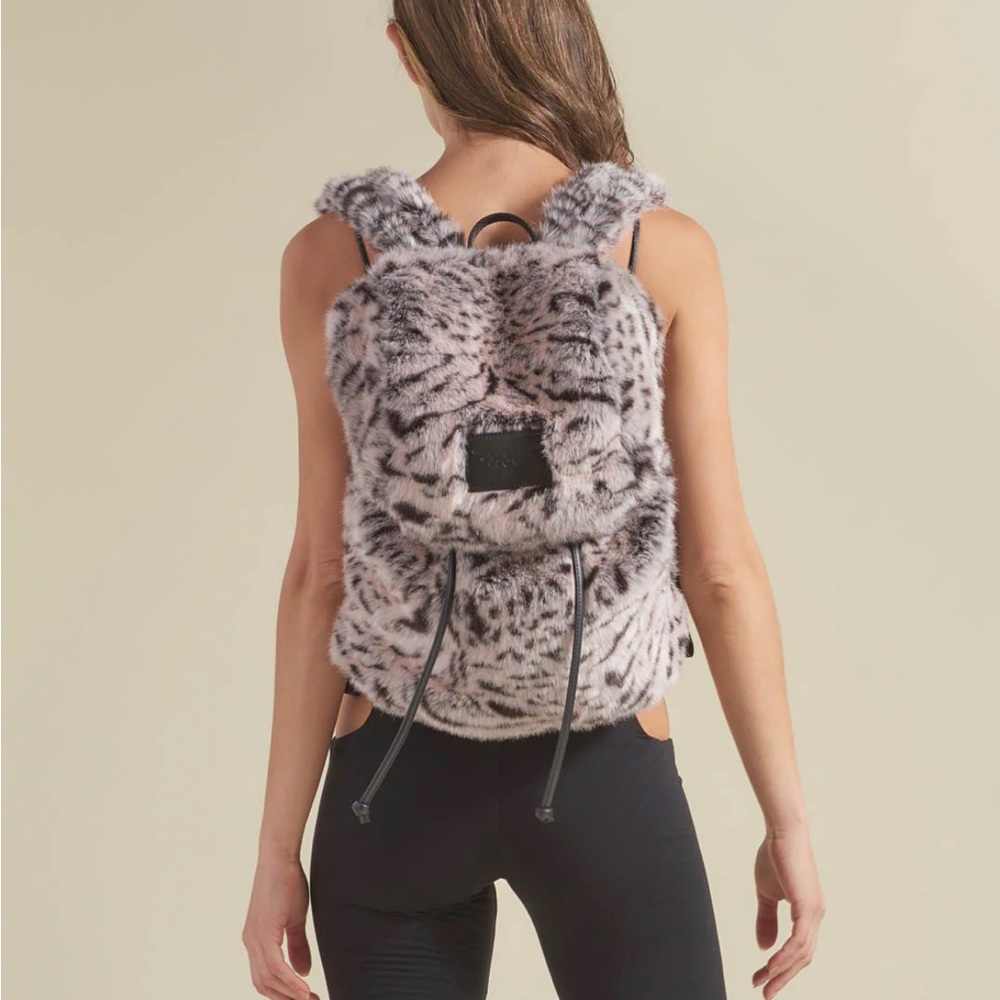 Spirit Hoods white tiger faux fur backpack